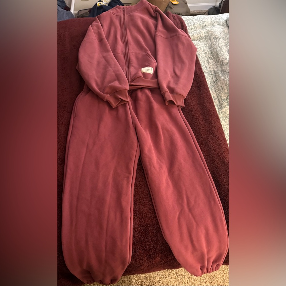 Comfrt Hoodie Set